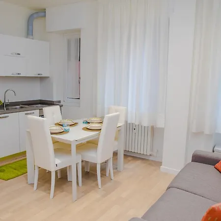 Guesthost - Istria M5 Cozy شقة *